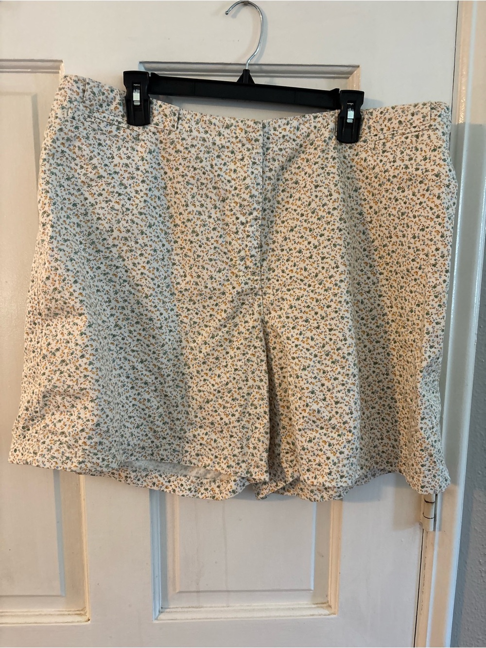 Lauren Ralph Lauren Chino Shorts Cream Floral Cotton Twill 18W Women Plus
